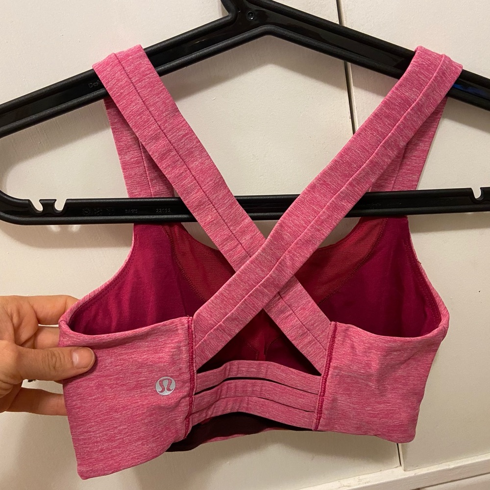 Like new lululemon sports bra